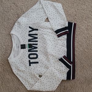 NWT Tommy Hilfiger Sweater